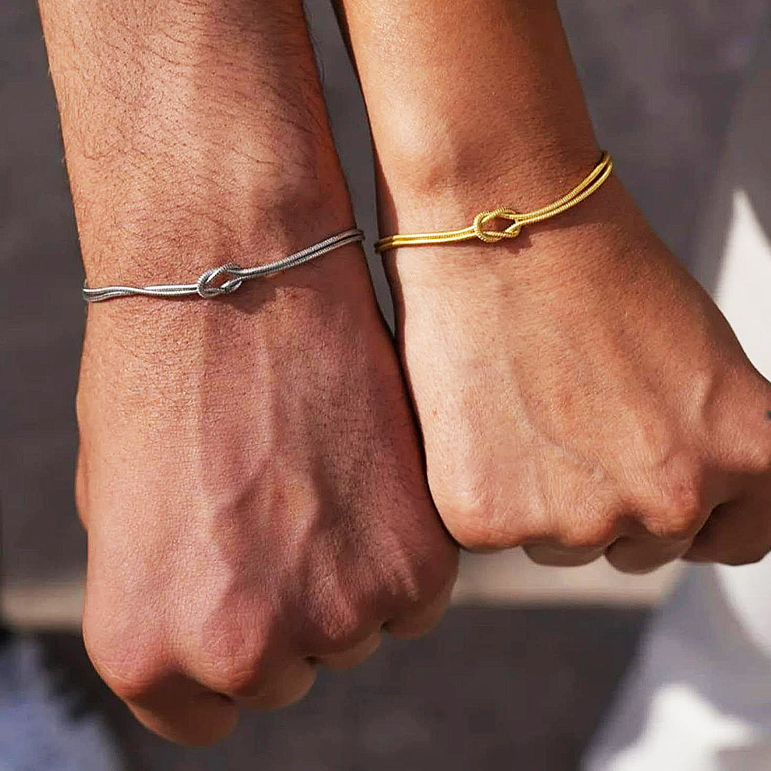 Soul Knot Couple Bracelets –