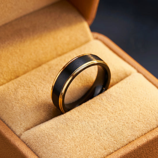 Black &amp; Gold Groove Ring | Men&