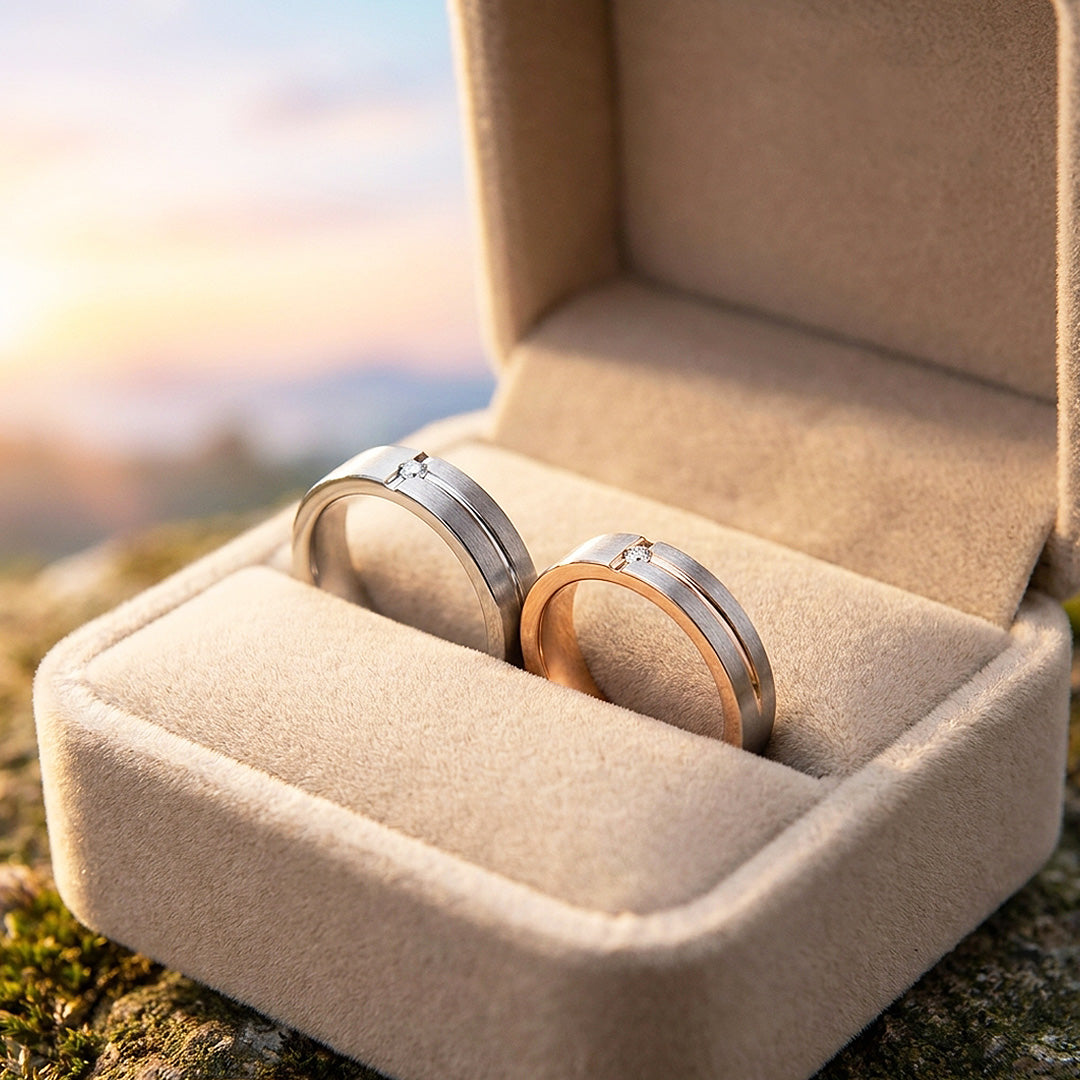 Buttermilk | Brushed Grooved Single-Stone Flat Wedding Band