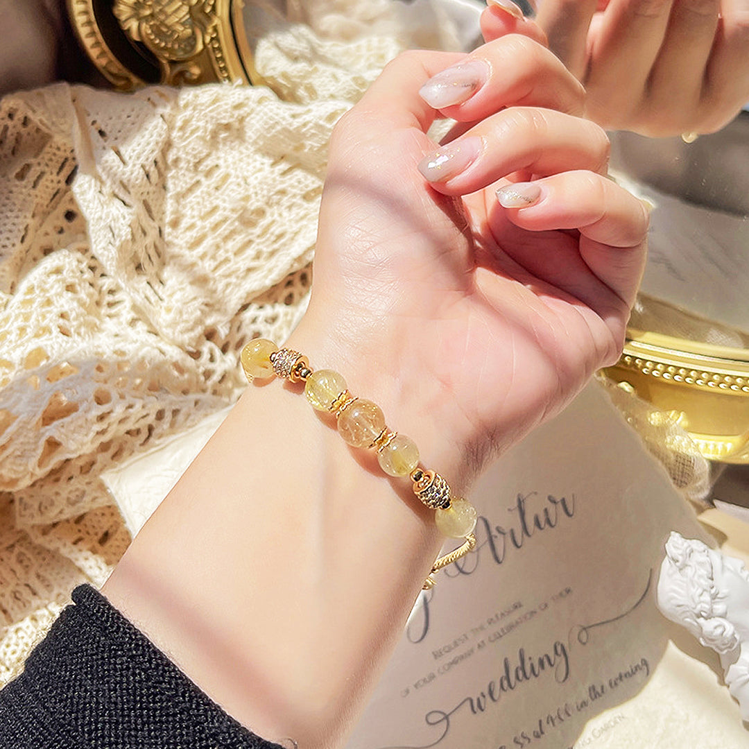 C136 Rutilated Quartz – - Main Image