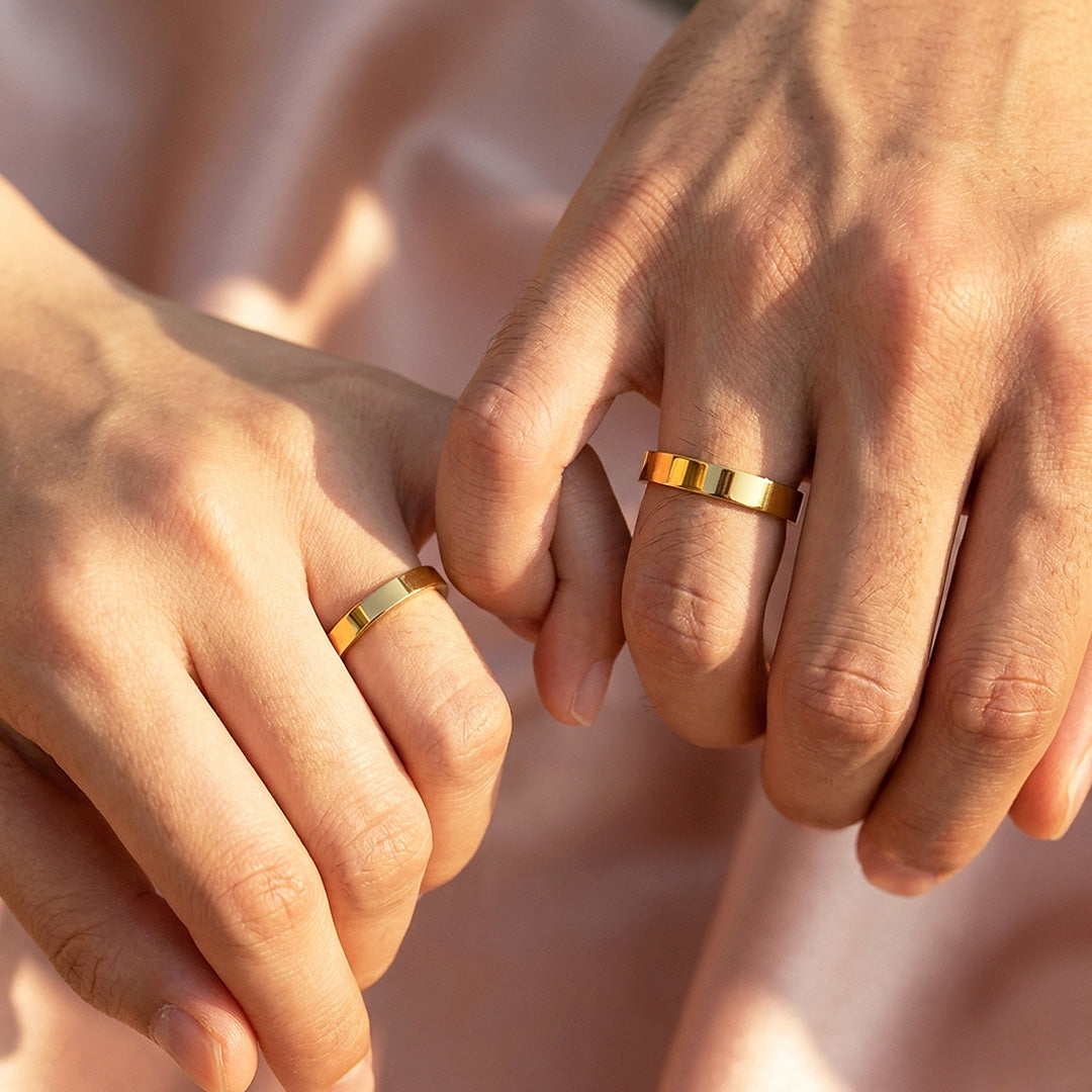 Eternal Link Gold | High-Polished Classic Flat Wedding Band