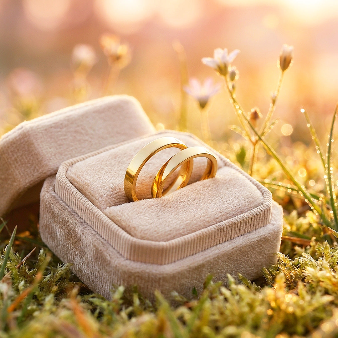 Eternal Link Gold | High-Polished Classic Flat Wedding Band