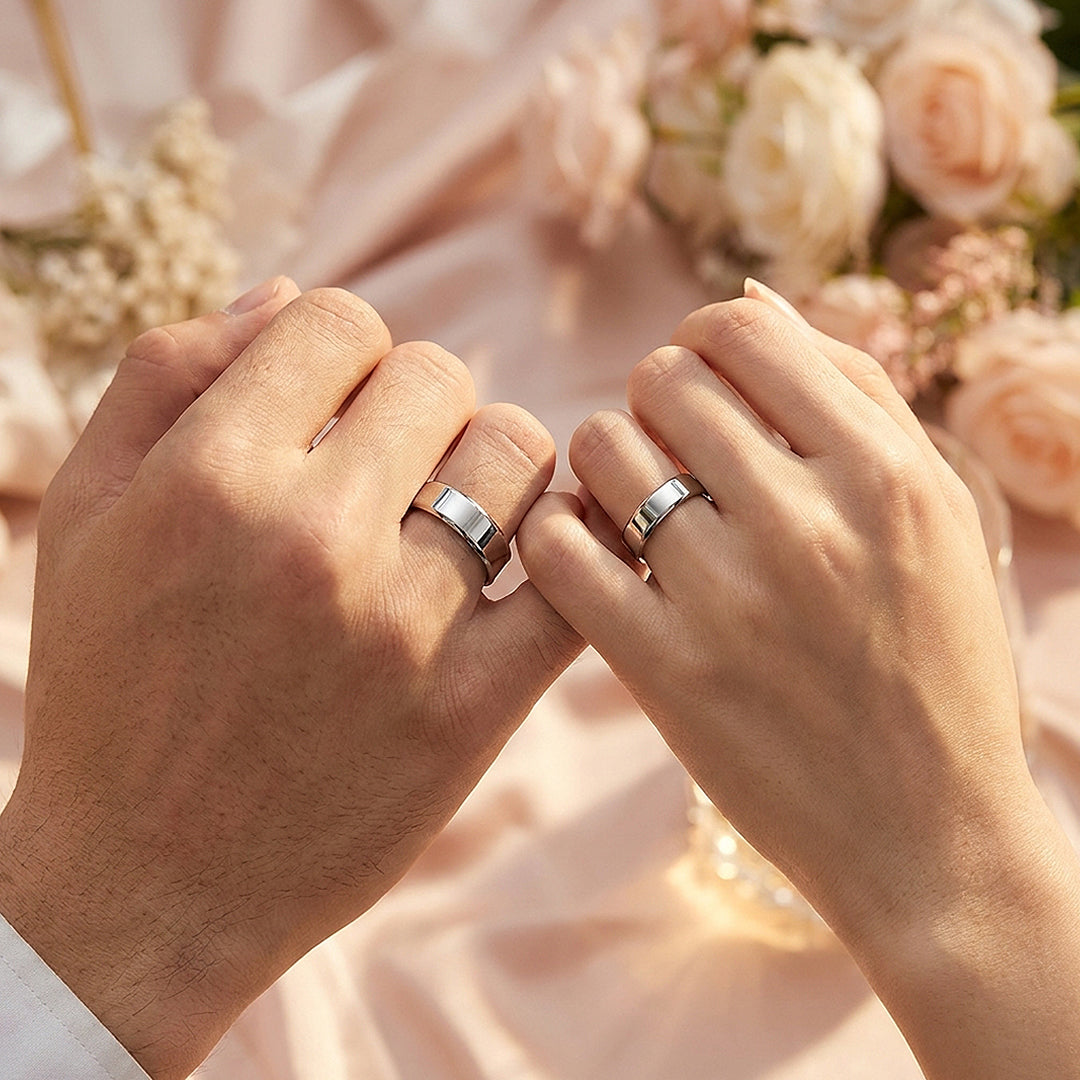 Infinity Bond Silver | High-Polished Bevelled Flat Wedding Band