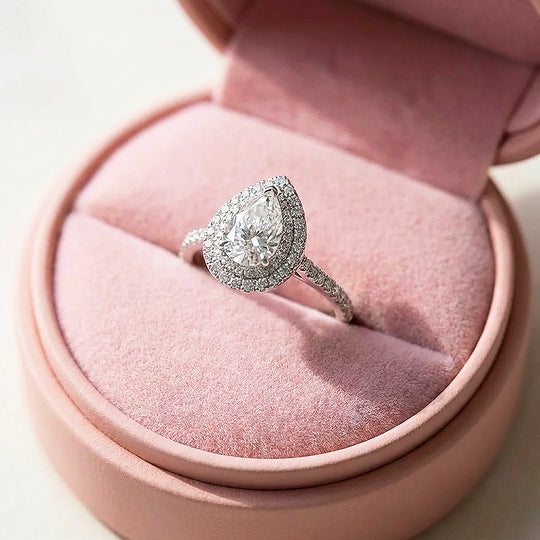 Clearance Final Stock in Size 8 &amp; 10 | Luxe1844 - Ring | Singapore Jewellery, Wedding Rings &amp; Gifts | Same Day Delivery | Tiara.com.sg