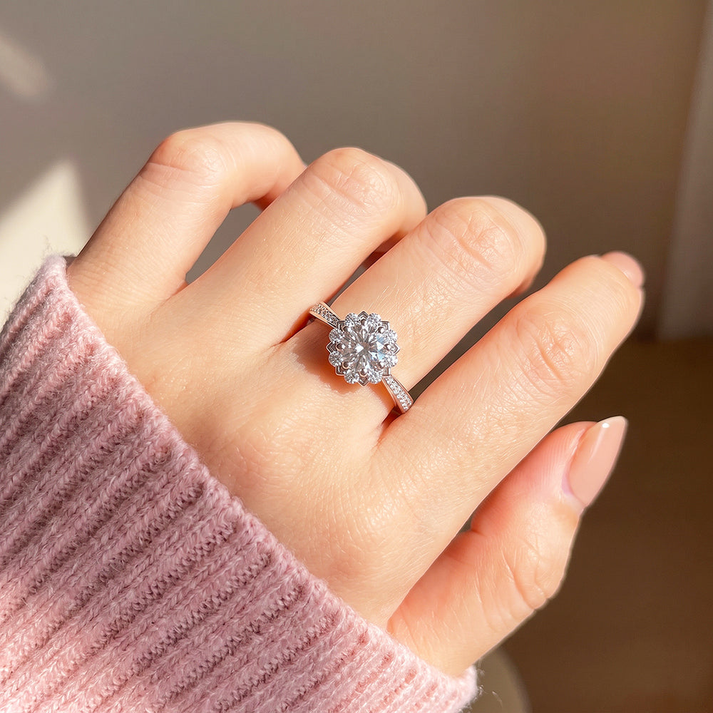 Floral Halo Solitaire Ring | Women's Ring | Luxe1895 - Clearance Sale❗