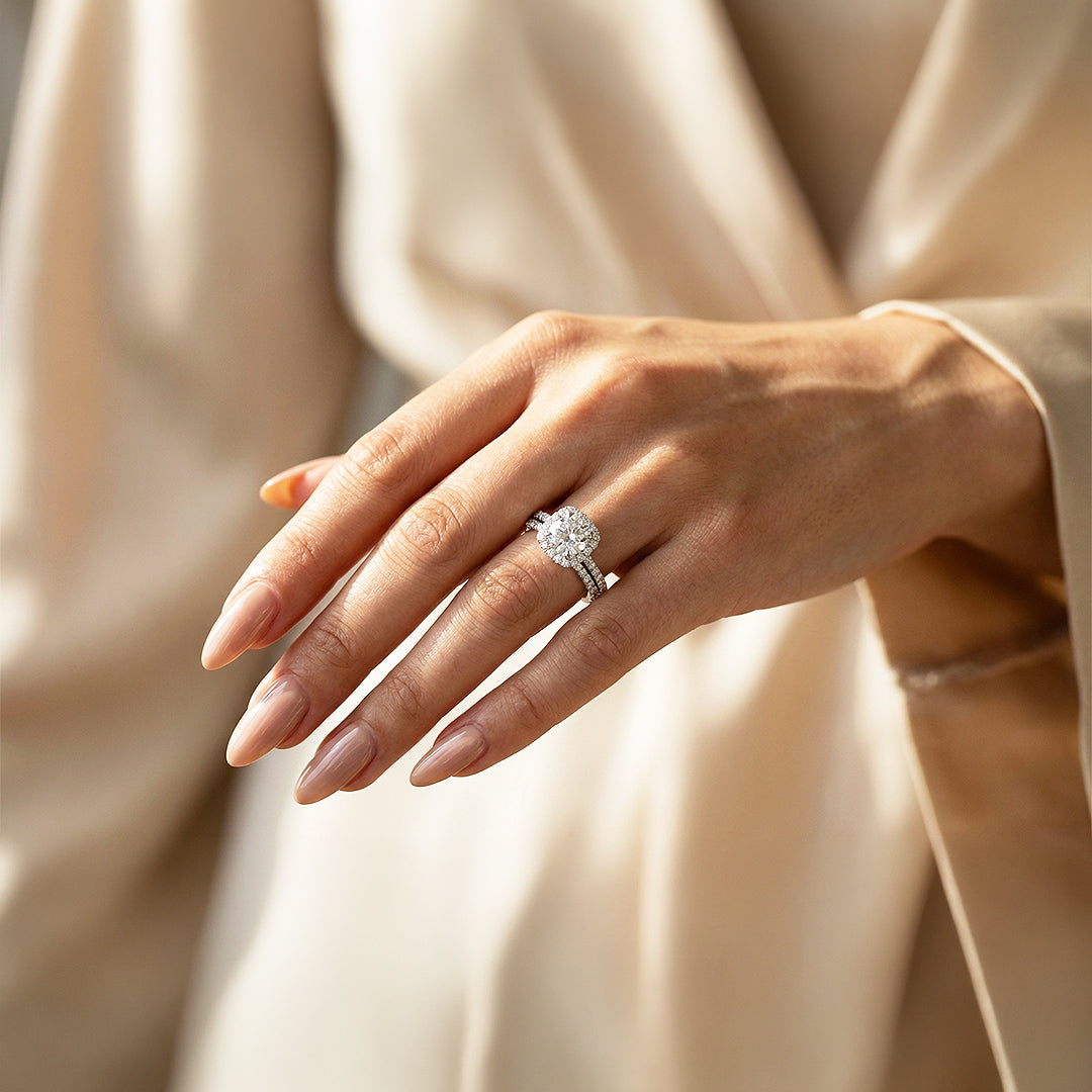 1ct White Gold Finish Cushion Halo Ring Set - Luxe1988