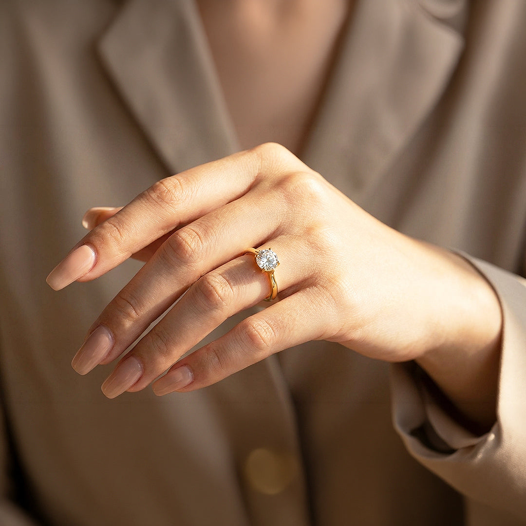Solitaire Engagement Ring | 1 Carat | Diamond Simulant | Luxe2001
