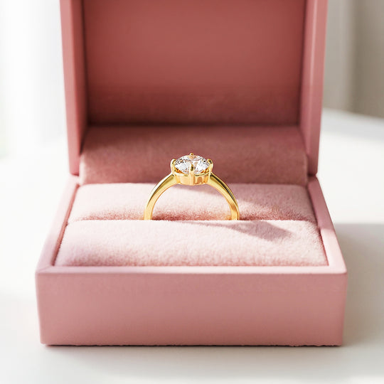 Solitaire Engagement Ring | 1 Carat | Diamond Simulant | Luxe2001