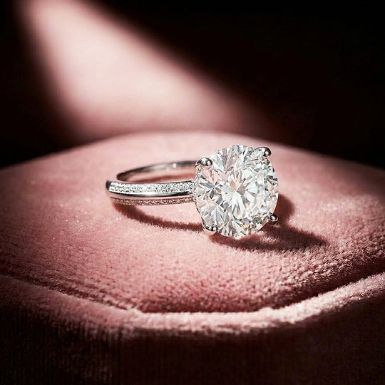 Round Brilliant Solitaire Engagement Ring | Luxe2016 - new designs | Singapore Jewellery, Wedding Rings &amp; Gifts | Same Day Delivery | Tiara.com.sg