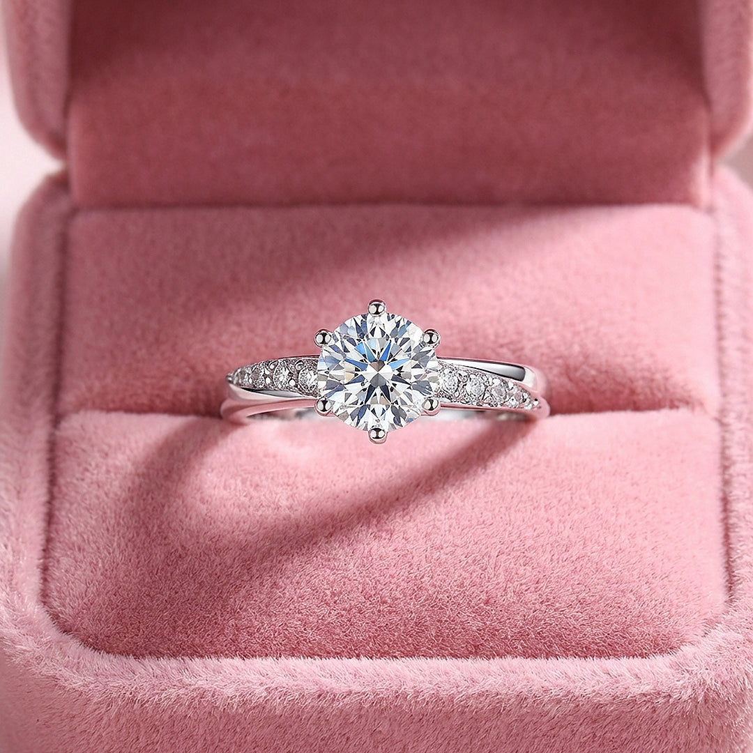 Round Solitaire Engagement Ring | Luxe2025 - Ring | Singapore Jewellery, Wedding Rings & Gifts | Same Day Delivery | Tiara.com.sg