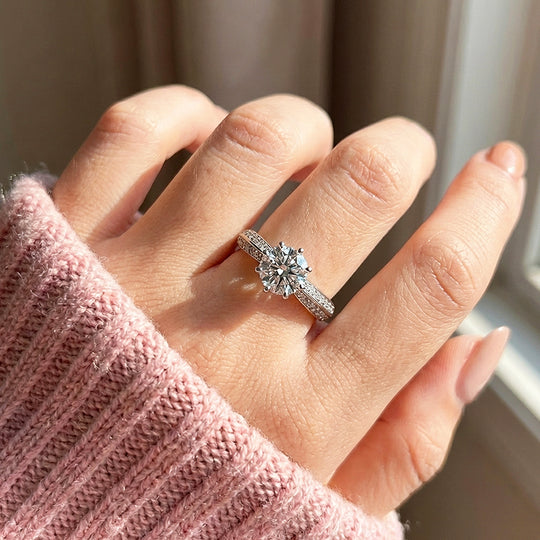 Round Solitaire Engagement Ring | Luxe2031 - Ring | Singapore Jewellery, Wedding Rings &amp; Gifts | Same Day Delivery | Tiara.com.sg