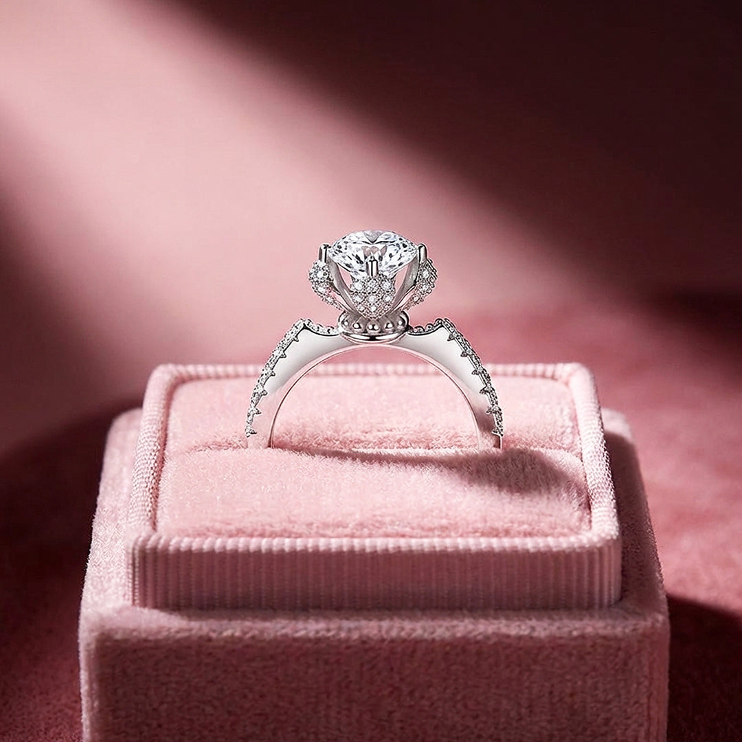 Round Solitaire Engagement Ring | Luxe2032 - Ring | Singapore Jewellery, Wedding Rings &amp; Gifts | Same Day Delivery | Tiara.com.sg