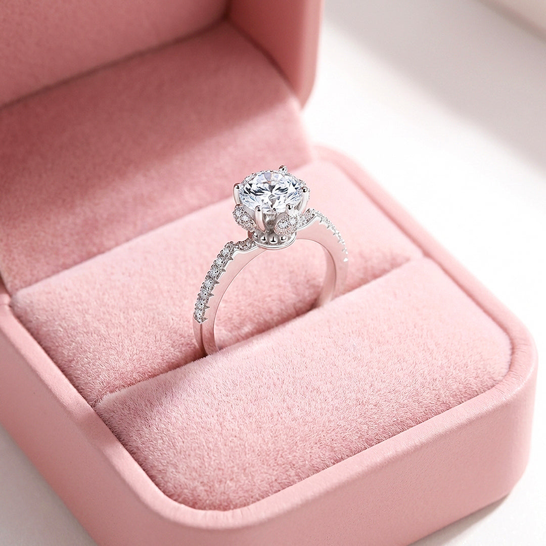Round Solitaire Engagement Ring | Luxe2032 - Ring | Singapore Jewellery, Wedding Rings &amp; Gifts | Same Day Delivery | Tiara.com.sg