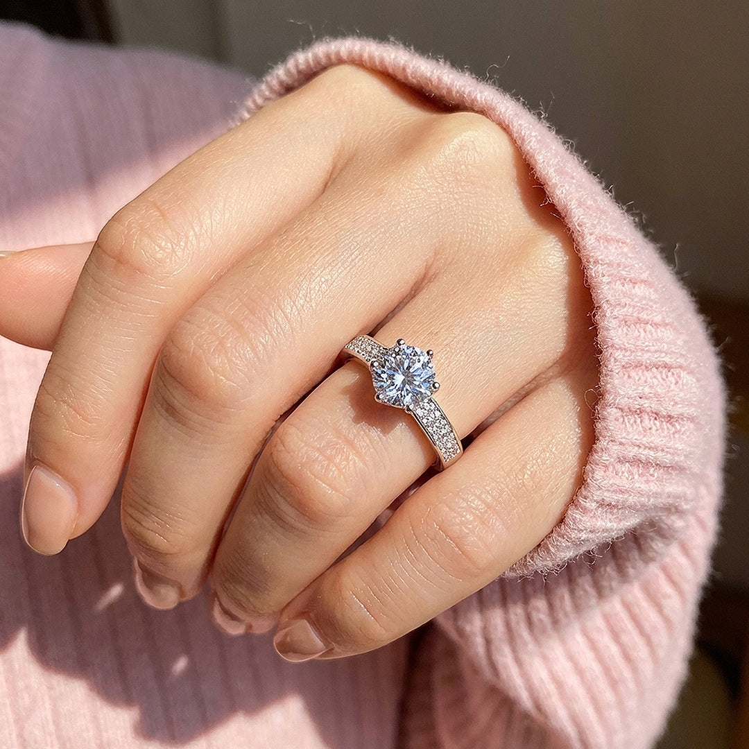 Round Solitaire Engagement Ring | Luxe2039 - Adjustable Ring | Singapore Jewellery, Wedding Rings & Gifts | Same Day Delivery | Tiara.com.sg