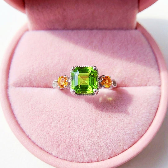 Square Cut Peridot Green Engagement Ring in White Gold | Luxe2043