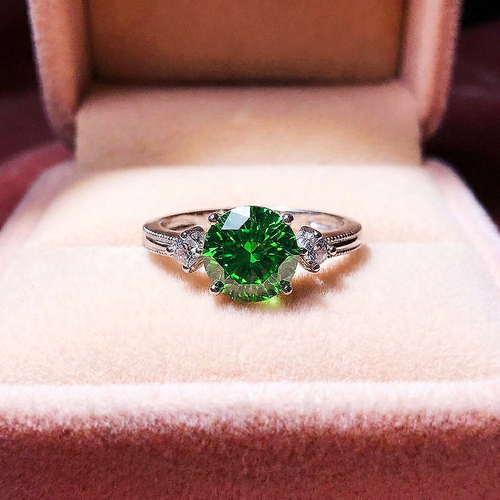 Round Cut Engagement Ring | Luxe2045