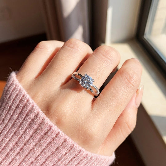 Round Cut Split Band Engagement Ring | Luxe2052 - Ring | Singapore Jewellery, Wedding Rings &amp; Gifts | Same Day Delivery | Tiara.com.sg