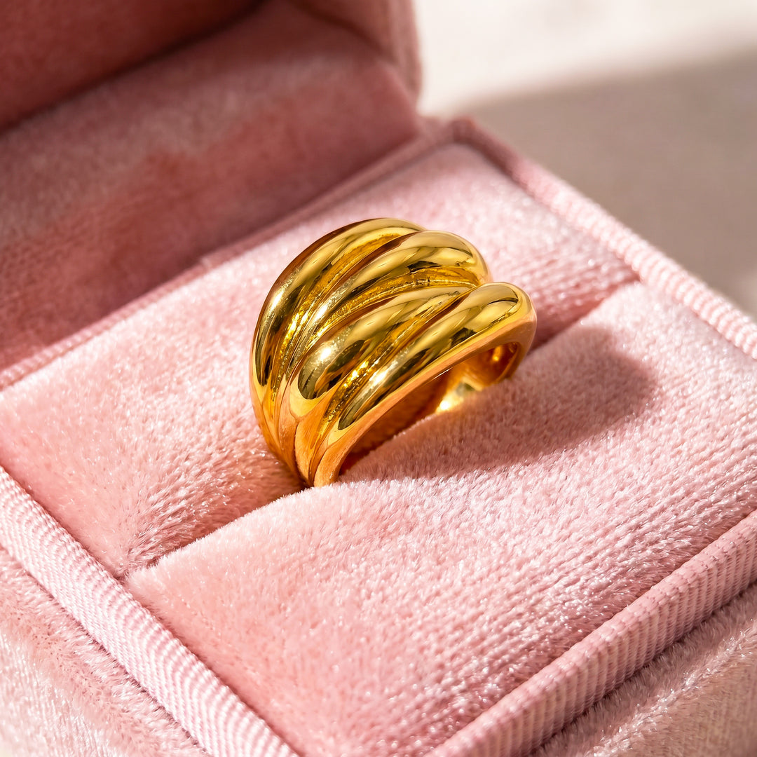 Triple Dome Coil Ring | Gold | Luxe2065