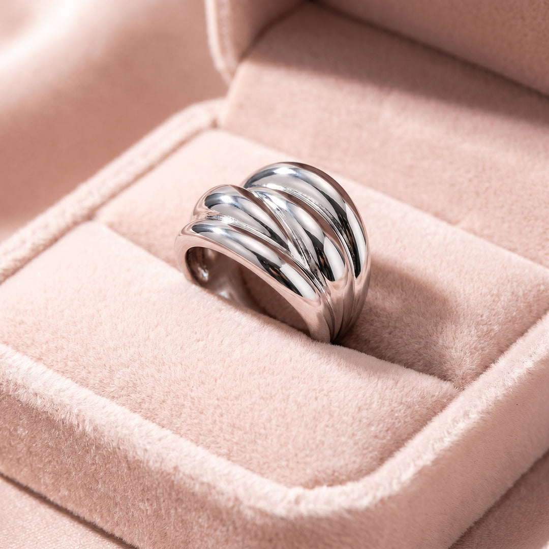 Triple Dome Coil Ring | White Gold | Luxe2066