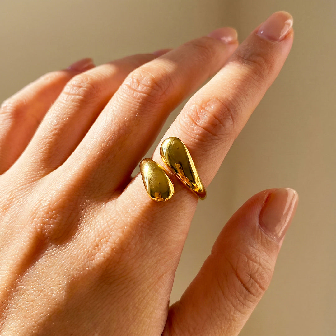 Double Teardrop Bypass Ring | Gold | Luxe2069