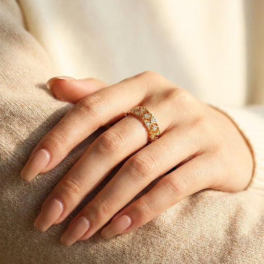 Vintage Filigree Star Band Ring | Luxe2073