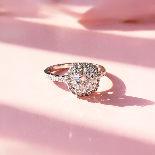 Round Cushion Halo Engagement Ring | Luxe2081