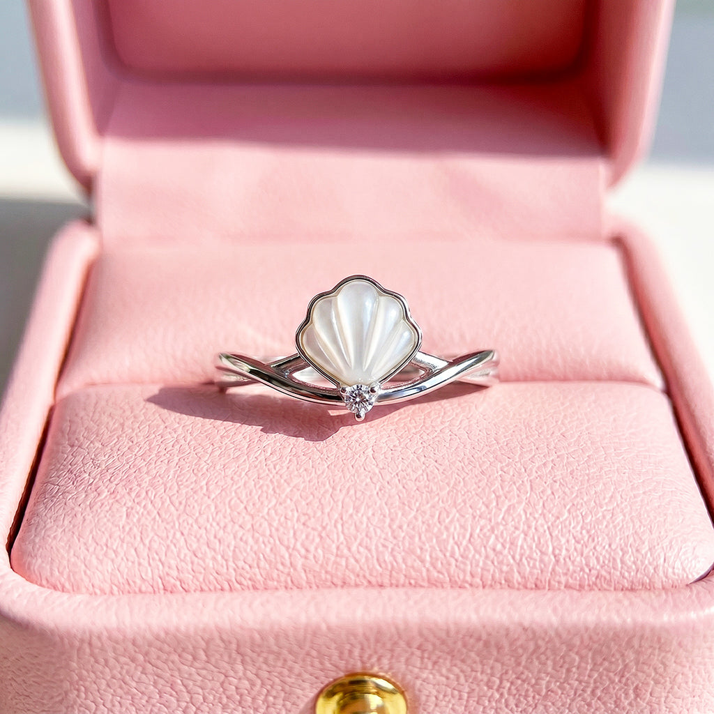Mother of Pearl Shell & Diamond Simulant Twist Band Ring