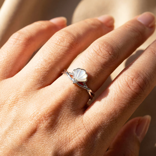 Mother of Pearl Shell &amp; Diamond Simulant Twist Band Ring | Luxe2083
