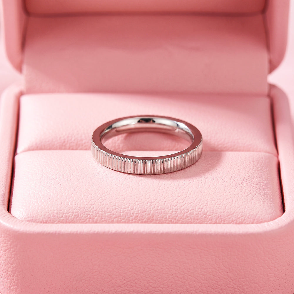 Vertical Groove Textured Band Ring | Luxe2095
