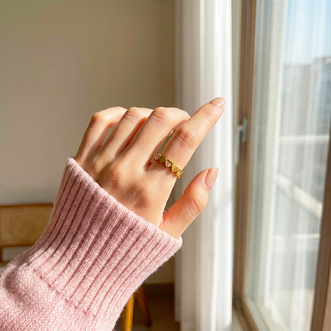 Heart &amp; Diamond Simulant Eternity Band Ring | Luxe2096