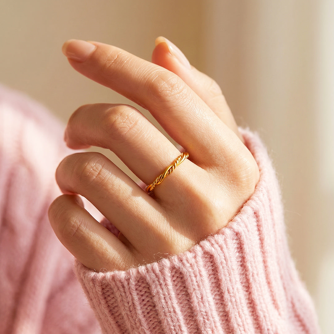 Twisted Rope Band Ring | Luxe2099