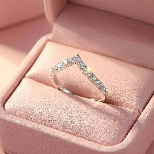 Aura Wishbone Pavé | Women&