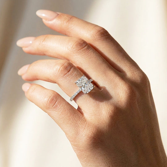 Crushed Ice Radiant Solitaire Pavé | Women&