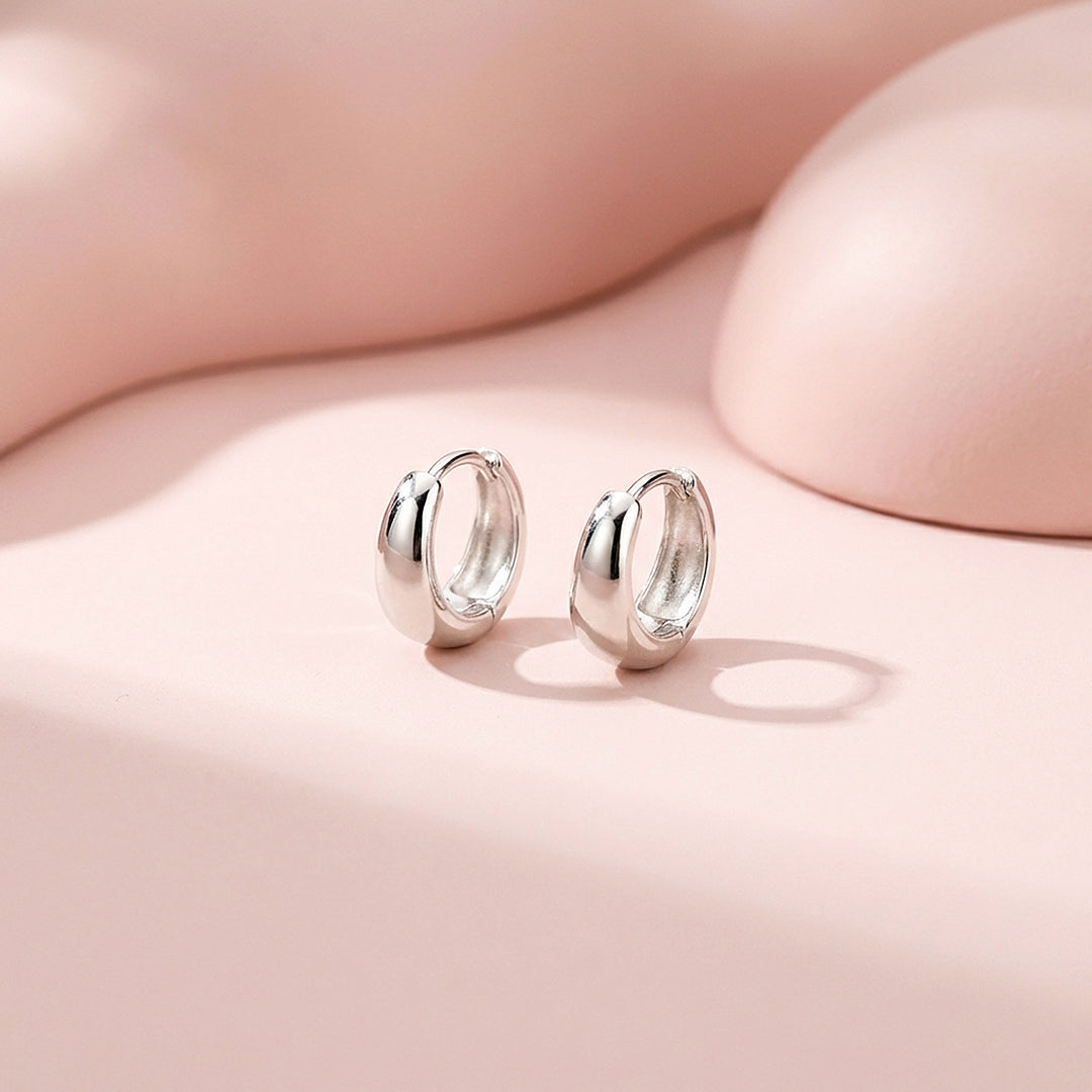 Tapered Dome Huggie Earrings | Luxe3678