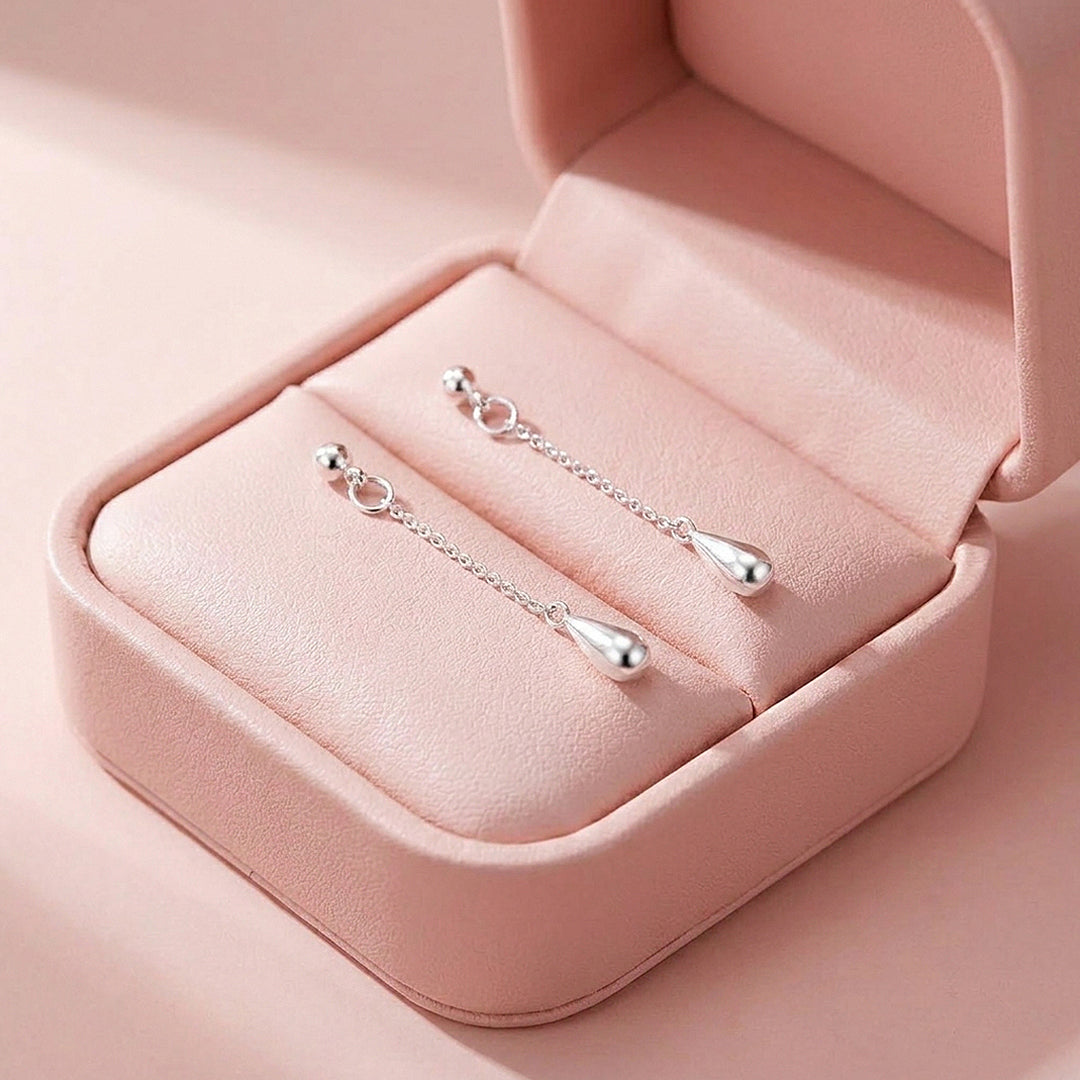 Teardrop Chain Drop Earrings | Luxe3692