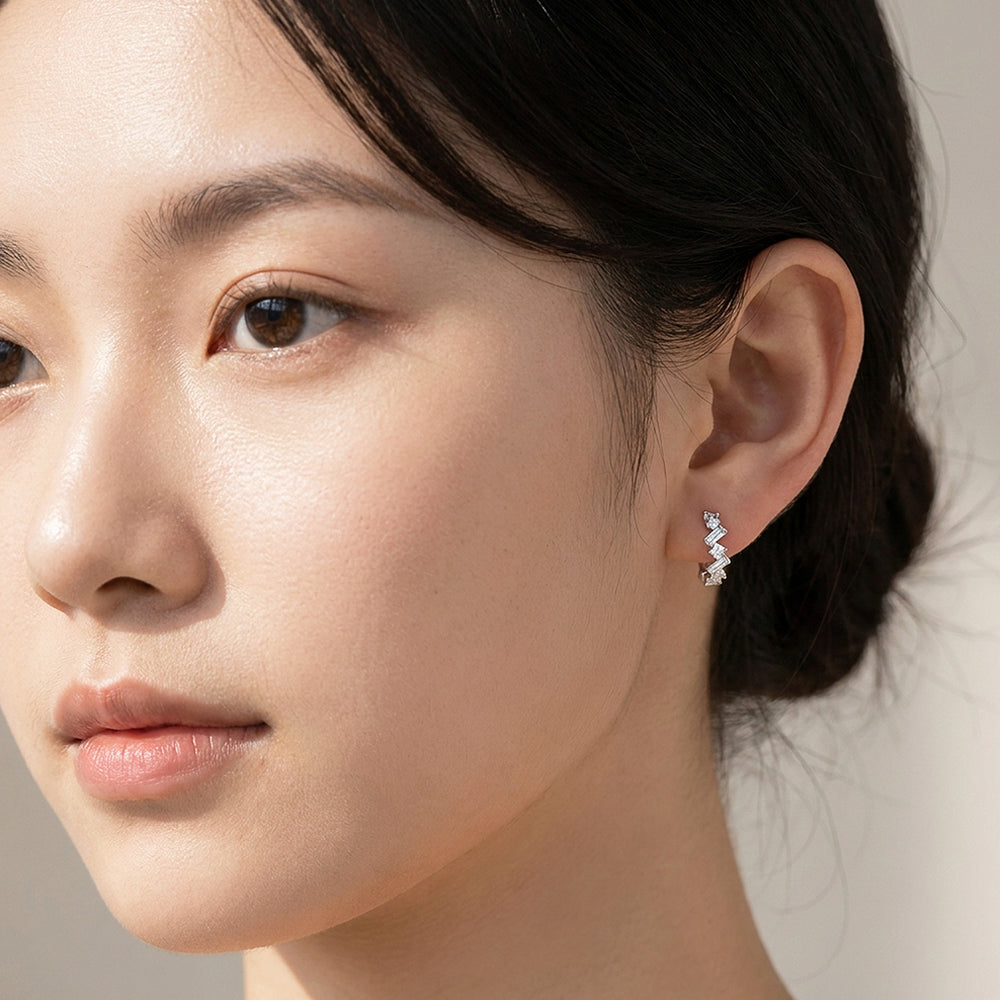 Mixed-Cut Constellation Huggie Earrings | Luxe3700