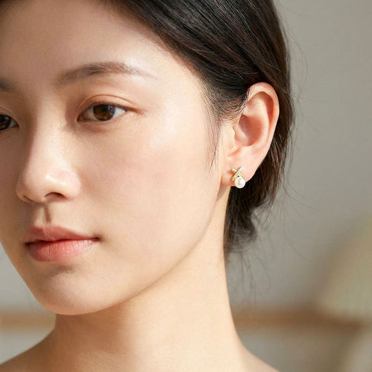 Pavé Cross &amp; Pearl Stud Earrings | Luxe3704