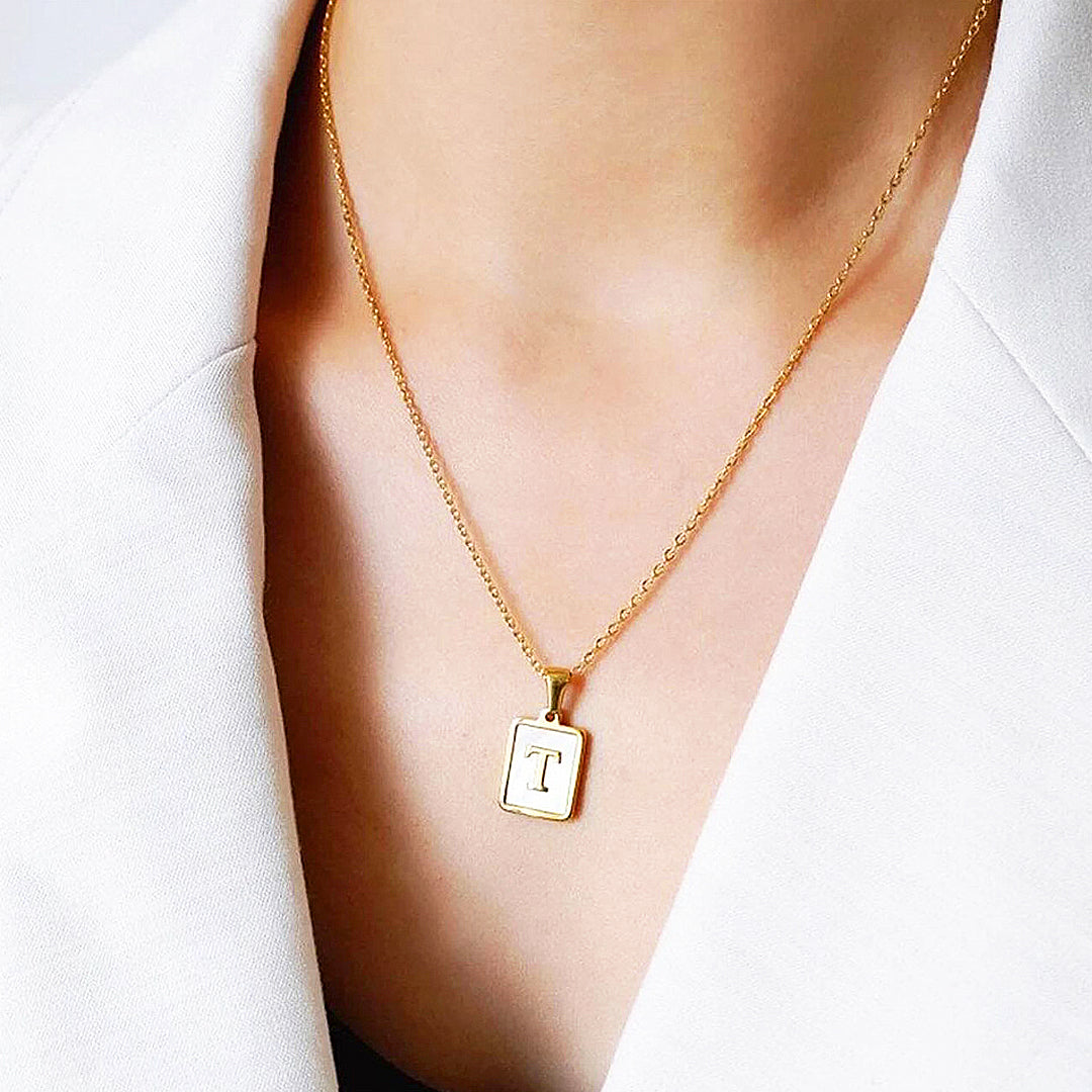 Luxe4352 - Alphabet Necklace