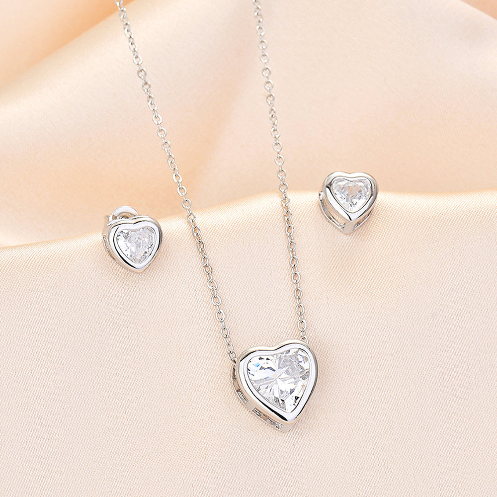 Heart Bezel Necklace Set of 2 | Gold / White Gold | Luxe4373