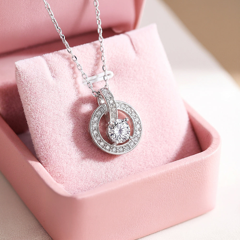 Classic Halo Circle Pendant Necklace | White Gold | Luxe4459