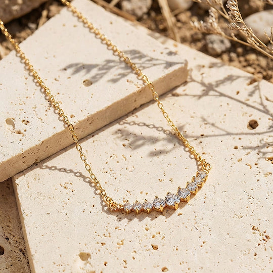 Graduated Curved Bar Pendant Necklace | Gold | Luxe4486