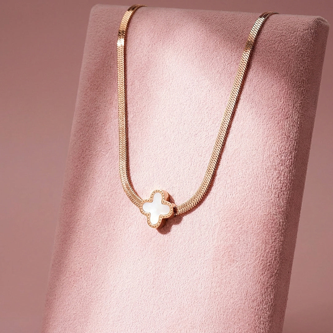 Quatrefoil Herringbone Chain Pendant Necklace | Rose Gold &amp; Gold | Luxe4505 - Luxe Necklace | Singapore Jewellery, Wedding Rings &amp; Gifts | Same Day Delivery | Tiara.com.sg