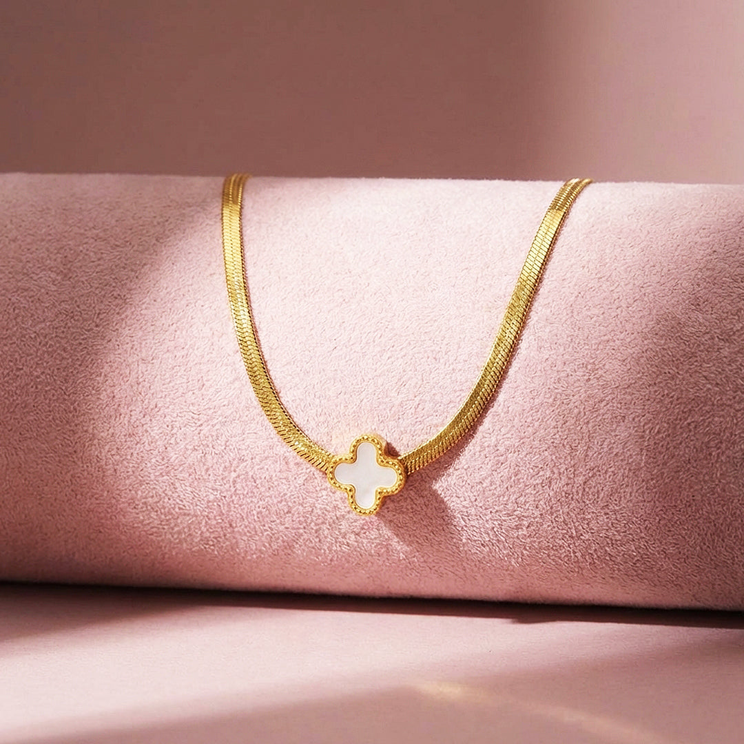 Quatrefoil Herringbone Chain Pendant Necklace | Rose Gold &amp; Gold | Luxe4505 - Luxe Necklace | Singapore Jewellery, Wedding Rings &amp; Gifts | Same Day Delivery | Tiara.com.sg