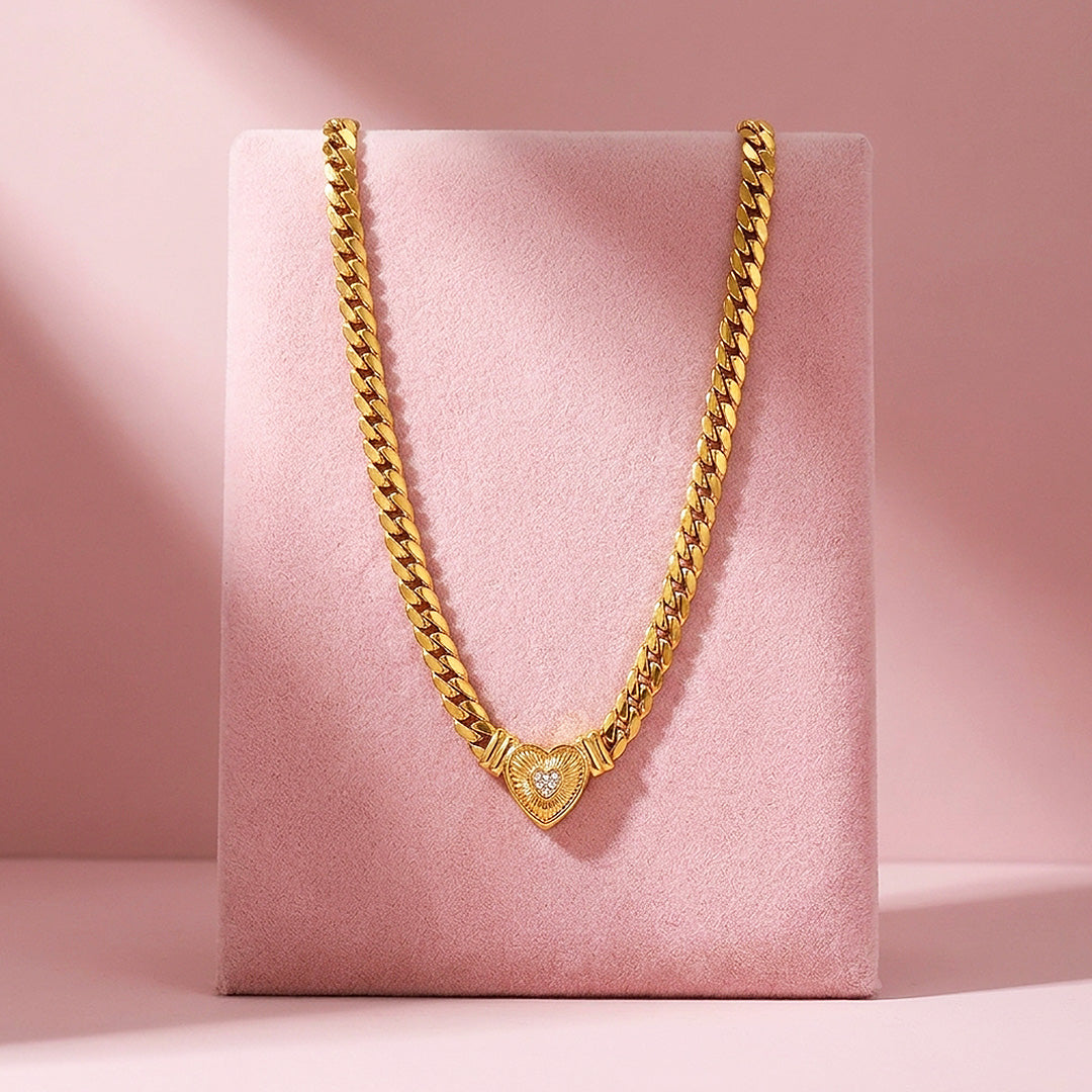 Heart Pendant Cuban Chain Necklace | Luxe4510