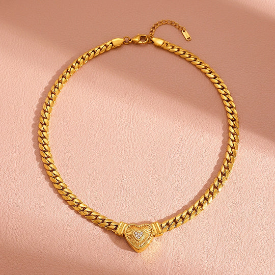 Heart Pendant Cuban Chain Necklace | Luxe4510