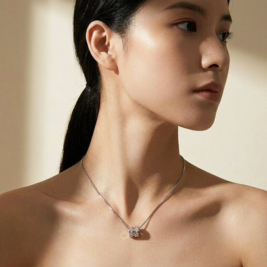 Triple Band Barrel Pendant Necklace | Luxe4514