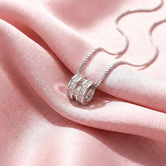 Triple Band Barrel Pendant Necklace | Luxe4514