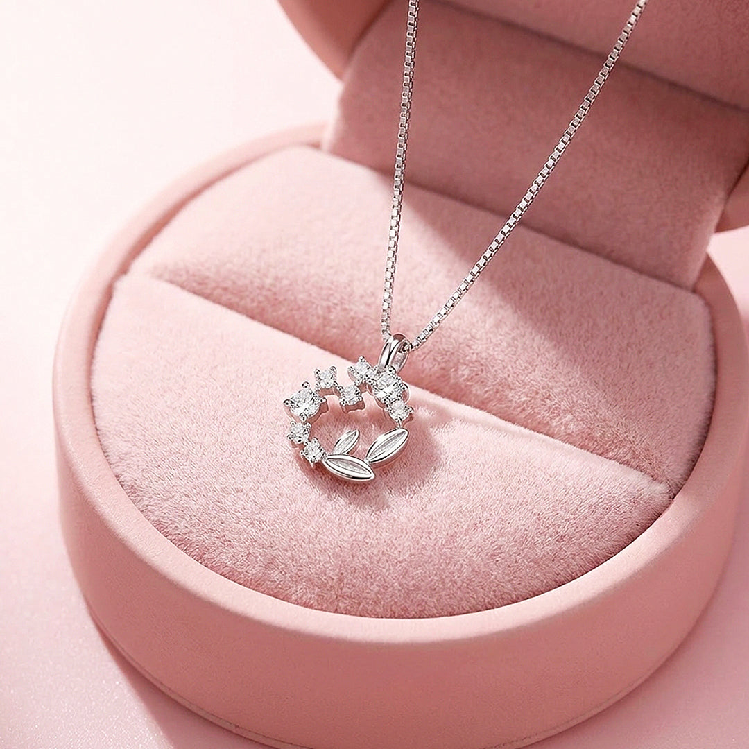 Star &amp; Circle Cluster Pendant Necklace | Luxe4516
