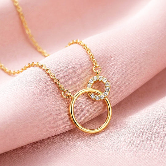 Interlocking Double Circle Pendant Necklace | Luxe4523