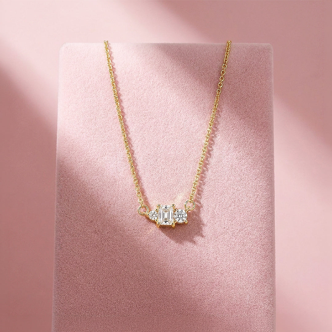 Emerald-Cut Trio Pendant Necklace | Luxe4524